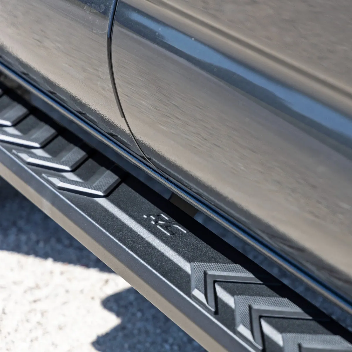 Rough Country BA2 Running Boards | 2005-2015 Toyota Tacoma